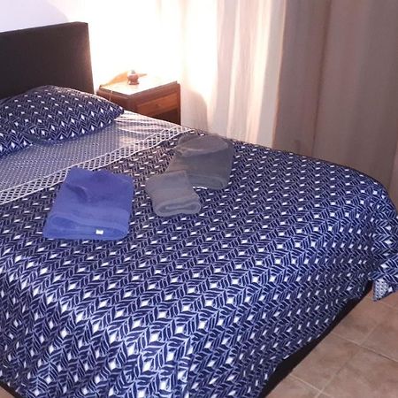 Maisonnette Au Pied De La Garrigue Villa Bernis Kültér fotó
