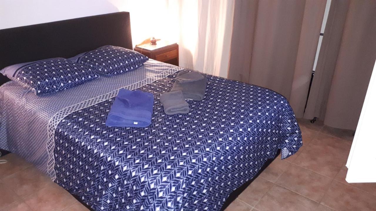 Maisonnette Au Pied De La Garrigue Villa Bernis Kültér fotó